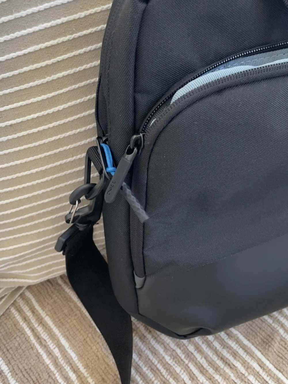 Men's Black Laptop Messenger Bag - Sleek Travel Briefcase